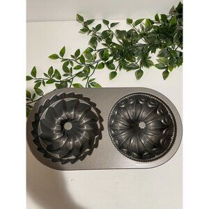 Nordic Ware Bundt Duet Pan 5-Cup Nonstick Cast Aluminum Bakeware